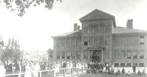 The School 1906